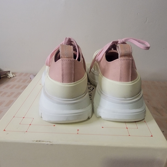 Alexander McQueen Pink Chunky Heel Canvas Sneakers - Picture 5 of 6